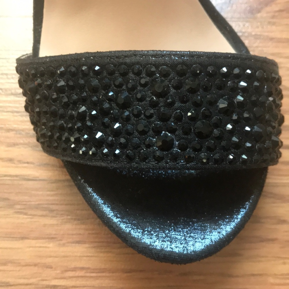 Shoe - Picture 6 of 6